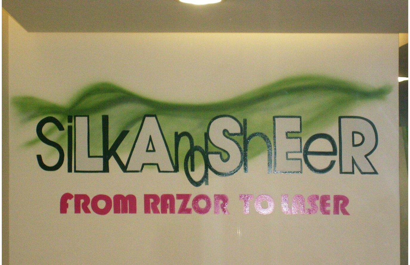 wall-mural-for-hair-treatment-shop